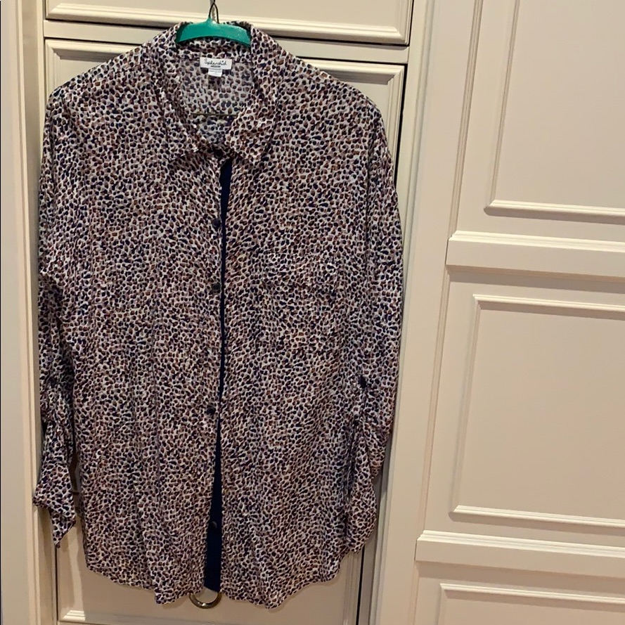 Women’s Size Medium Splendid Button Down